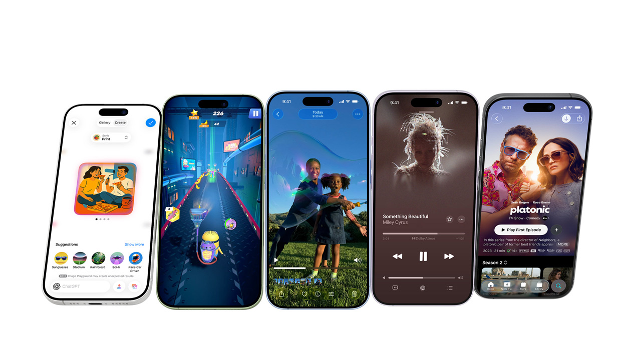 iPhone 17-enheter i forskjellige farger med ulike apper på skjermen